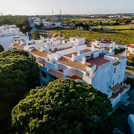 Casa Falesia T2 - Garden View - 5 Min From The - Wifi