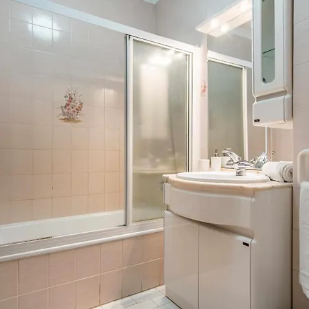 Apartment Casa Falesia T2 - Garden View - 5 Min From The - Wifi *