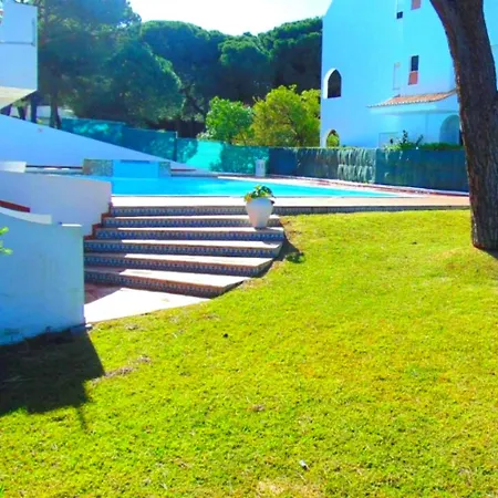 Casa Falesia T2 - Garden View - 5 Min From The - Wifi